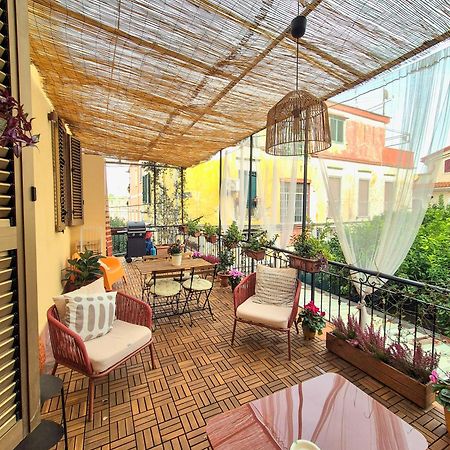 Apartamento La Terrazza Al Museo Nápoles Exterior foto