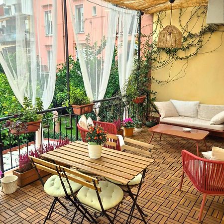 Apartamento La Terrazza Al Museo Nápoles Exterior foto